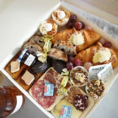 Brunch CocoonBox - Livraison de brunchs à Clermont-Ferrand et agglomération|Box Brunch « Christmas Box » Duo – 43 €