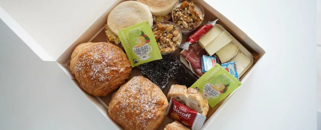 Brunch CocoonBox - Livraison de brunchs à Clermont-Ferrand et agglomération|Contenu de la « Spring Box Brunch » Duo à 45 €