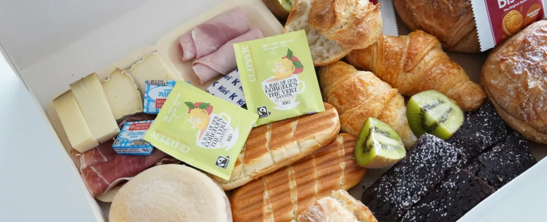 Brunch CocoonBox - Livraison de brunchs à Clermont-Ferrand et agglomération|Contenu de la « Spring Box Brunch » Family à 55 €