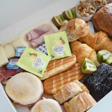 Brunch CocoonBox - Livraison de brunchs à Clermont-Ferrand et agglomération|Spring Box Brunch Family – 55 €