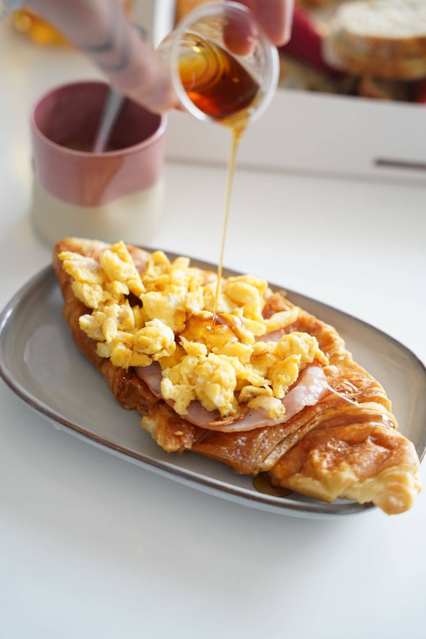 Brunch CocoonBox - Livraison de brunchs à Clermont-Ferrand et agglomération | Contenu de la « Box Brunch Fleury » Solo à 27 €