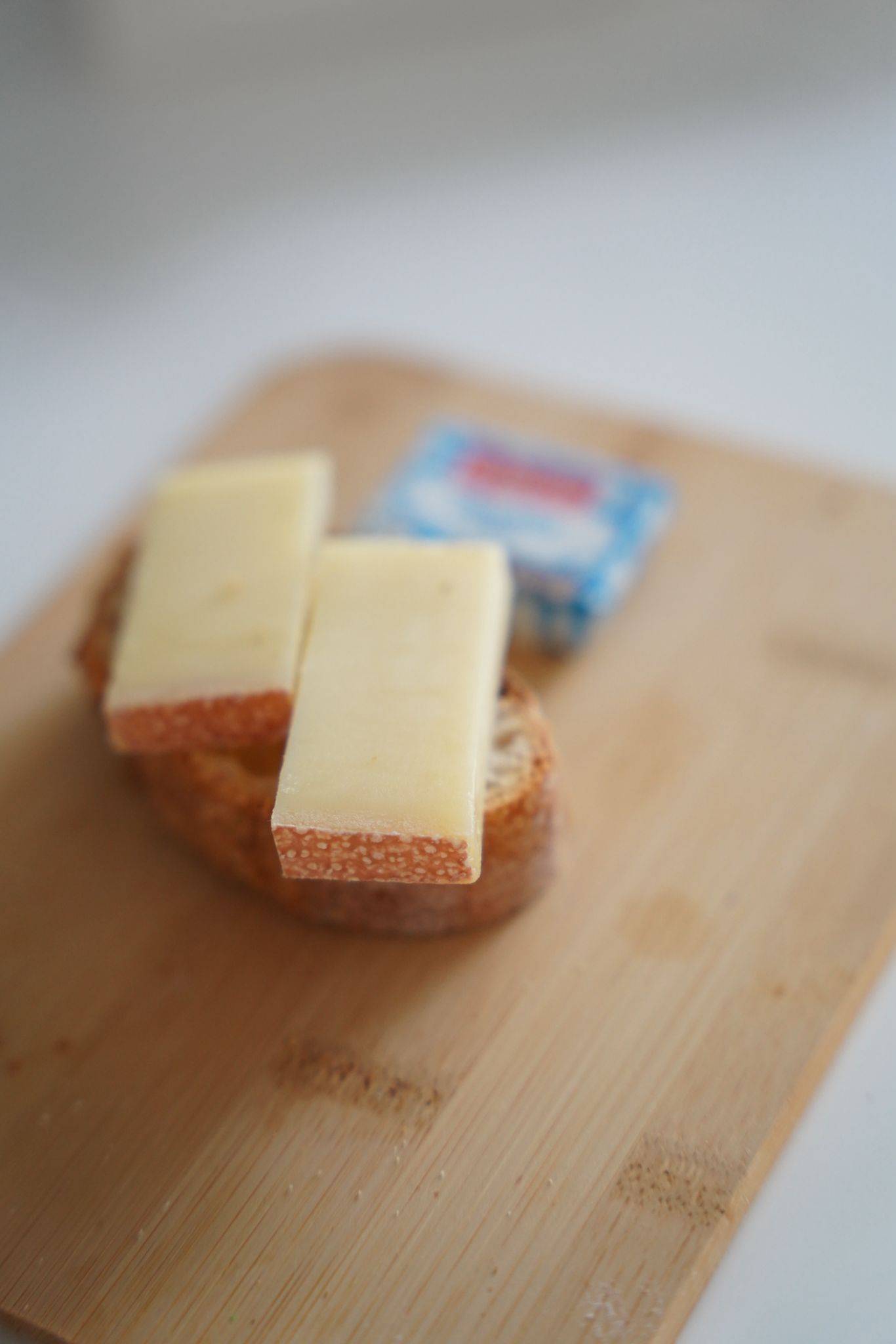Brunch CocoonBox - Livraison de brunchs à Clermont-Ferrand et agglomération | Contenu de la Box Brunch « Les P’tits Plaisirs » Solo à 27 €