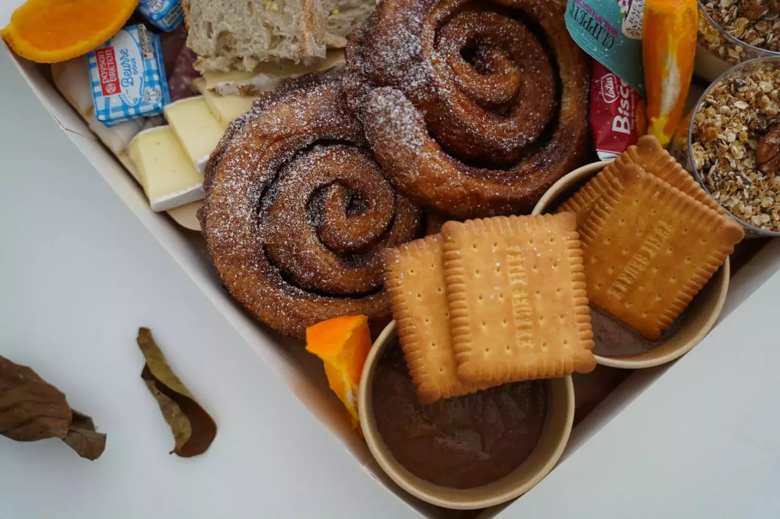 Brunch CocoonBox - Livraison de brunchs à Clermont-Ferrand et agglomération | Contenu de la Box « Douceurs d&rsquo;Automne » Duo à 47 €