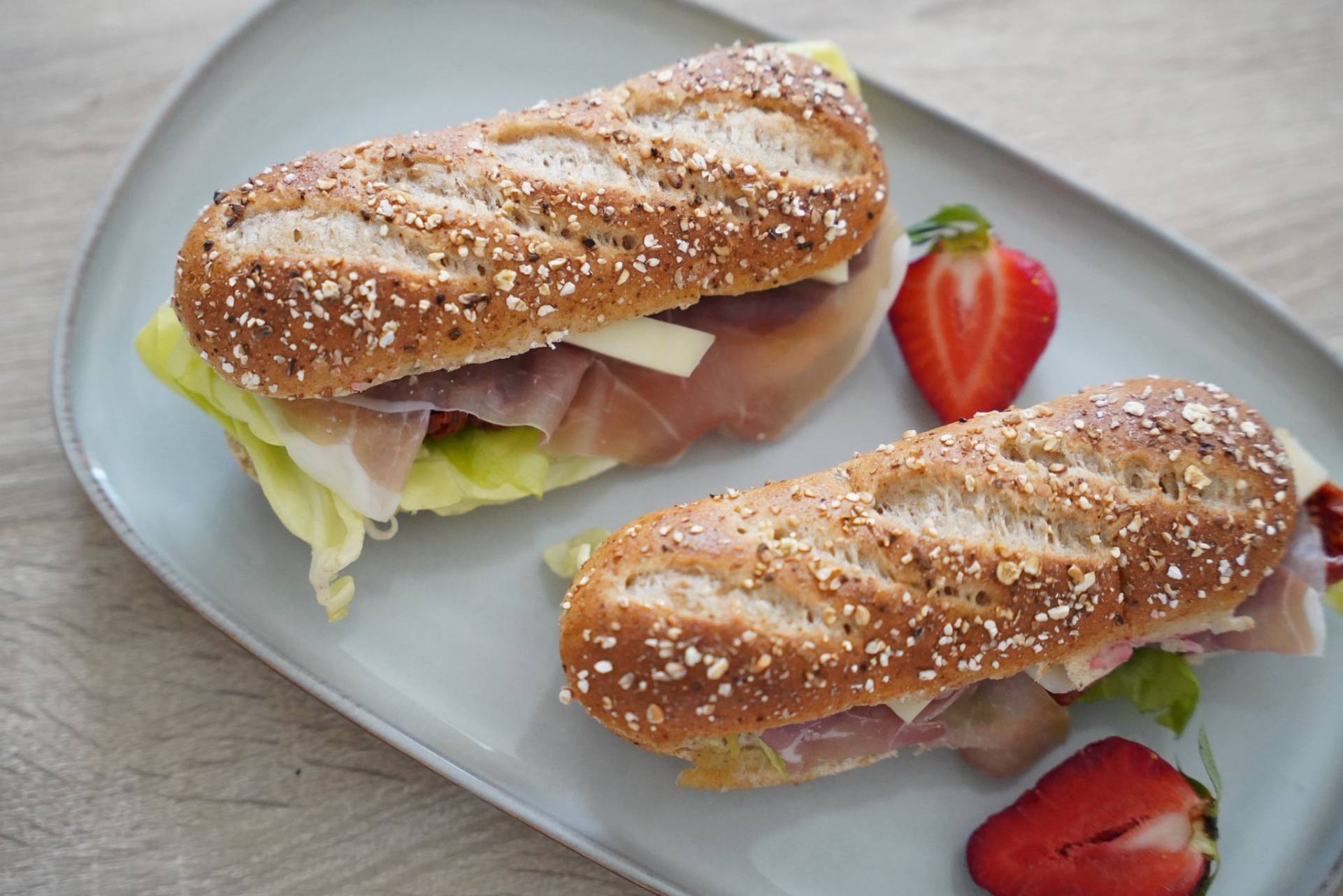 Brunch CocoonBox - Livraison de brunchs à Clermont-Ferrand et agglomération | Contenu de la Box Brunch « Évasion Gourmande » Solo à 27 €
