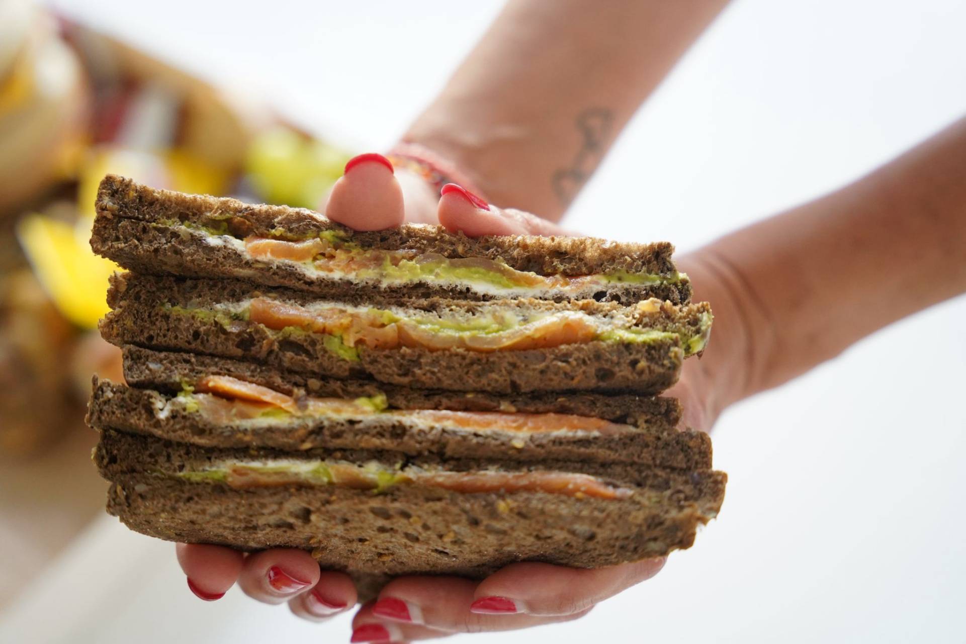 Brunch CocoonBox - Livraison de brunchs à Clermont-Ferrand et agglomération | Contenu de la Box Brunch « Les P’tits Plaisirs » Solo à 27 €
