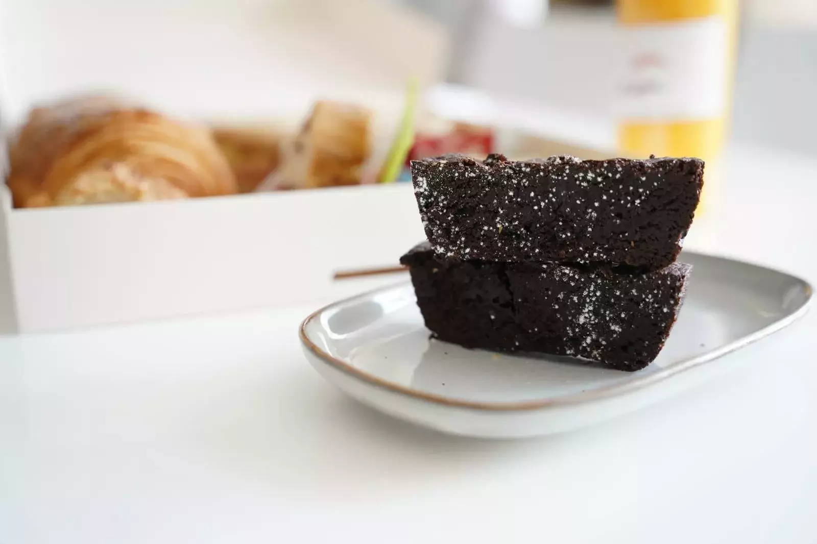 Brunch CocoonBox - Livraison de brunchs à Clermont-Ferrand et agglomération | Contenu de la « Spring Box Brunch » Solo à 29 €