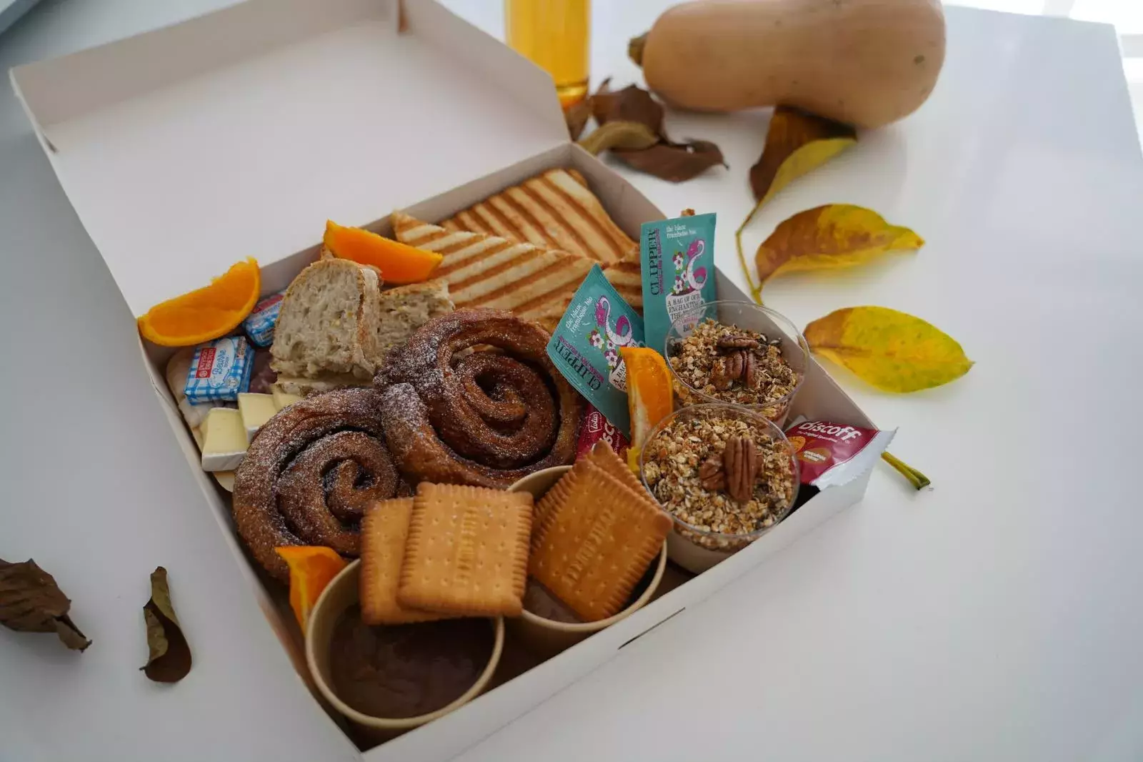Brunch CocoonBox - Livraison de brunchs à Clermont-Ferrand et agglomération | Contenu de la Box « Douceurs d&rsquo;Automne » Duo à 47 €