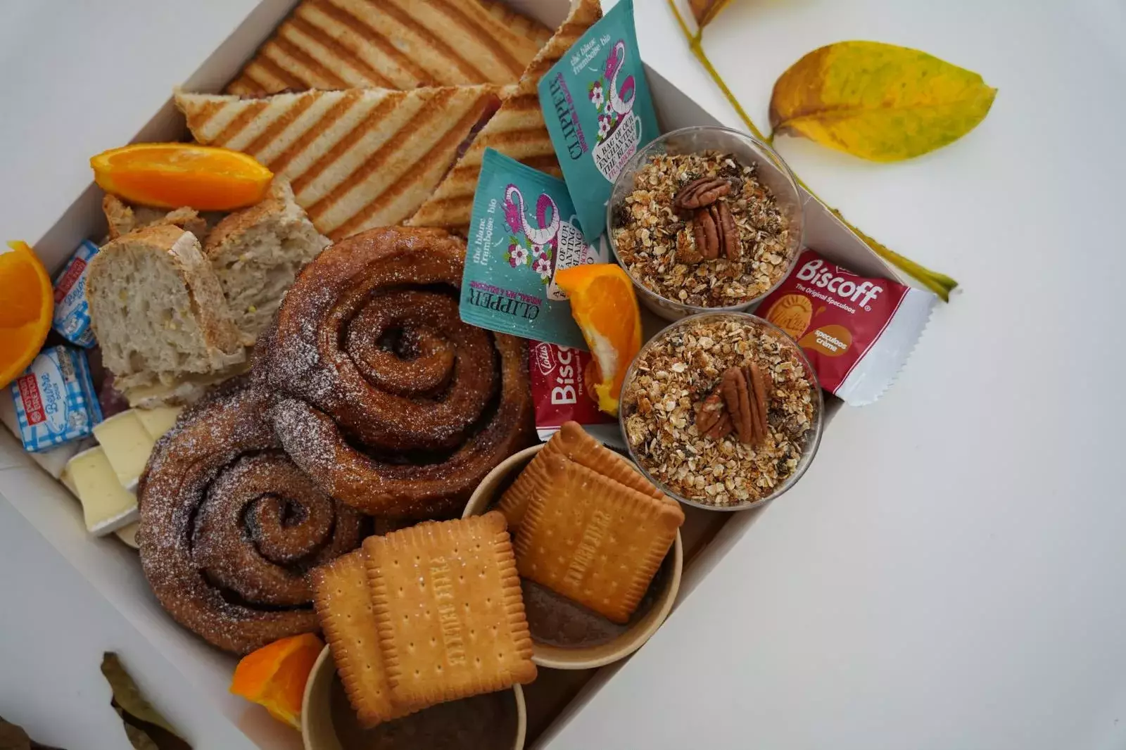 Brunch CocoonBox - Livraison de brunchs à Clermont-Ferrand et agglomération | Contenu de la Box « Douceurs d&rsquo;Automne » Duo à 47 €